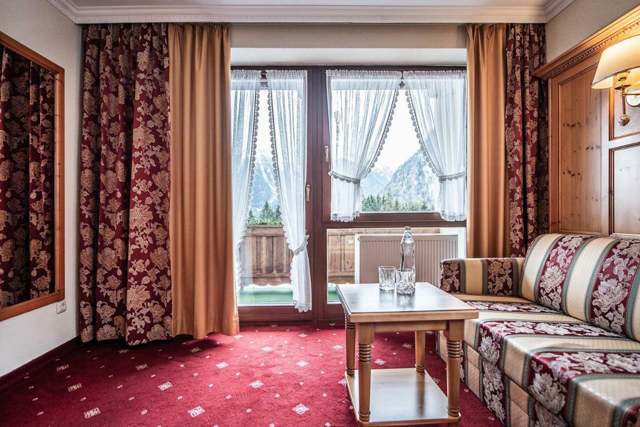 Naturhotel Alpenblick Maurach  Exterior photo